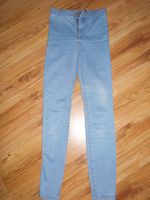 Jeanshose Denim Highwaist Gr. 32 hellblau Niedersachsen - Hohnstorf (Elbe) Vorschau