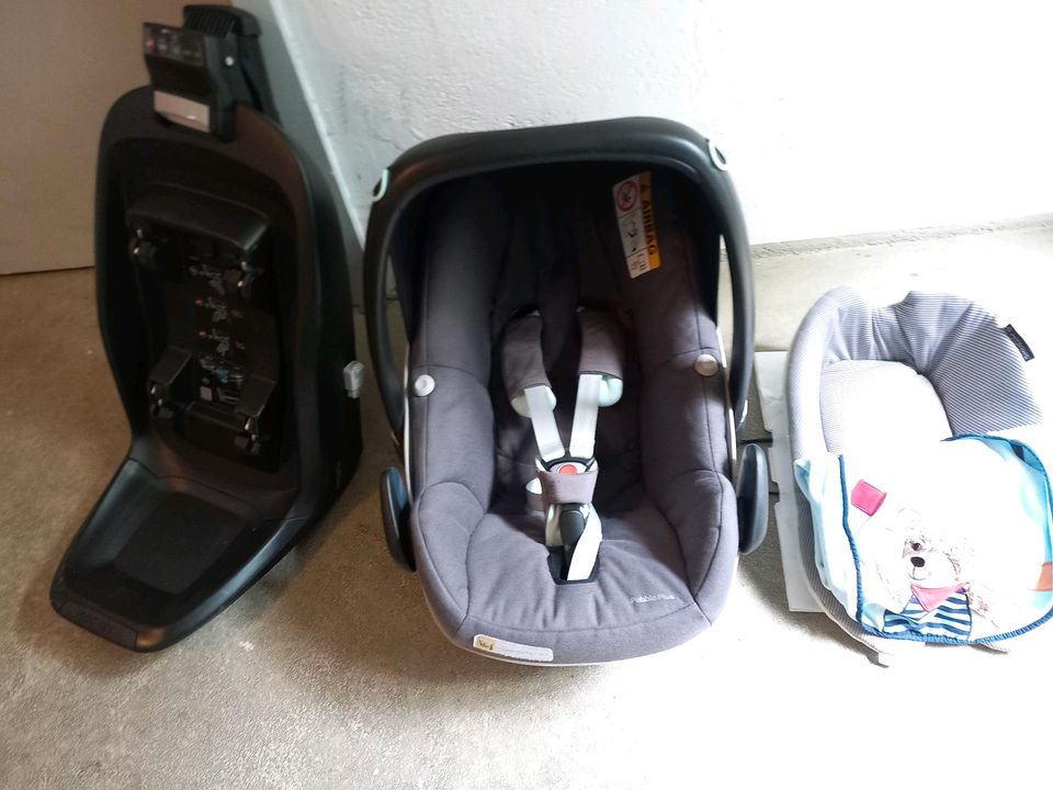 Maxicosi Pebble Plus mit Isofix in Haar