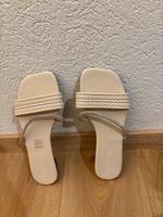 Sommer Schuhe Pantoletten gr.40 neu in Creme Köln - Pesch Vorschau
