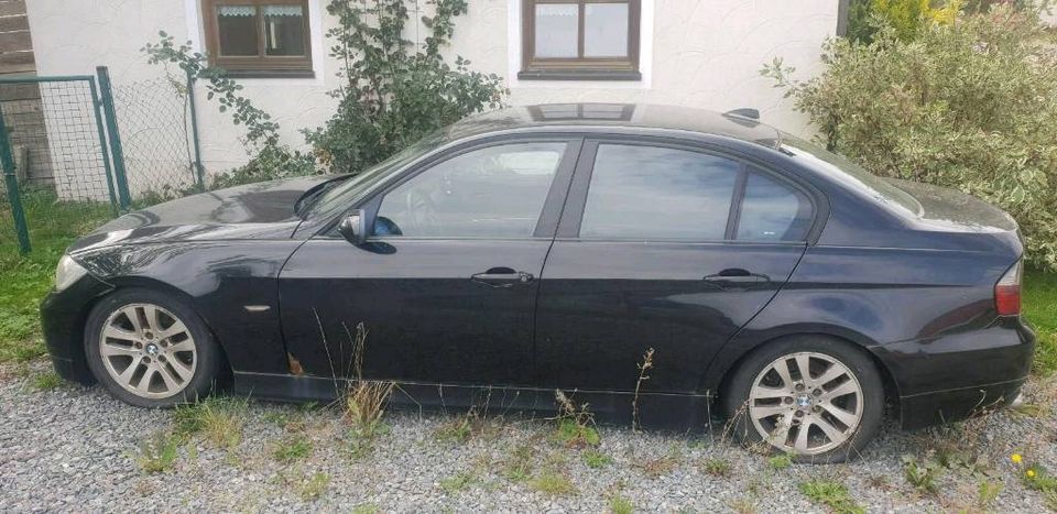 BMW E90 Diesel, für Bastler zum herrichten in Wald Oberpf.