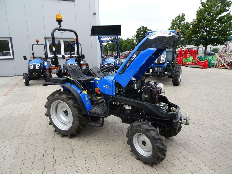 Solis 26 Traktor Trecker Schlepper 26PS Neu Rasentraktor in Osterweddingen