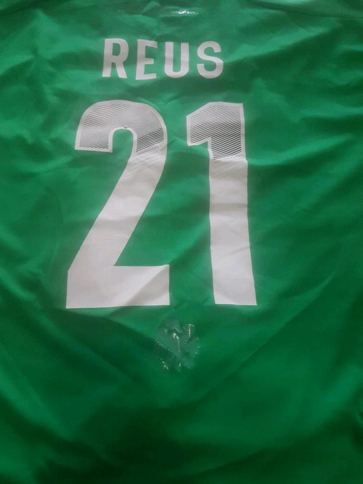 Fußballtriko Adidas Nr 21 Reus in Essen