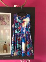 38 M Kleid Blumen kurz Mini Blumen Sommer lila Berlin - Marienfelde Vorschau