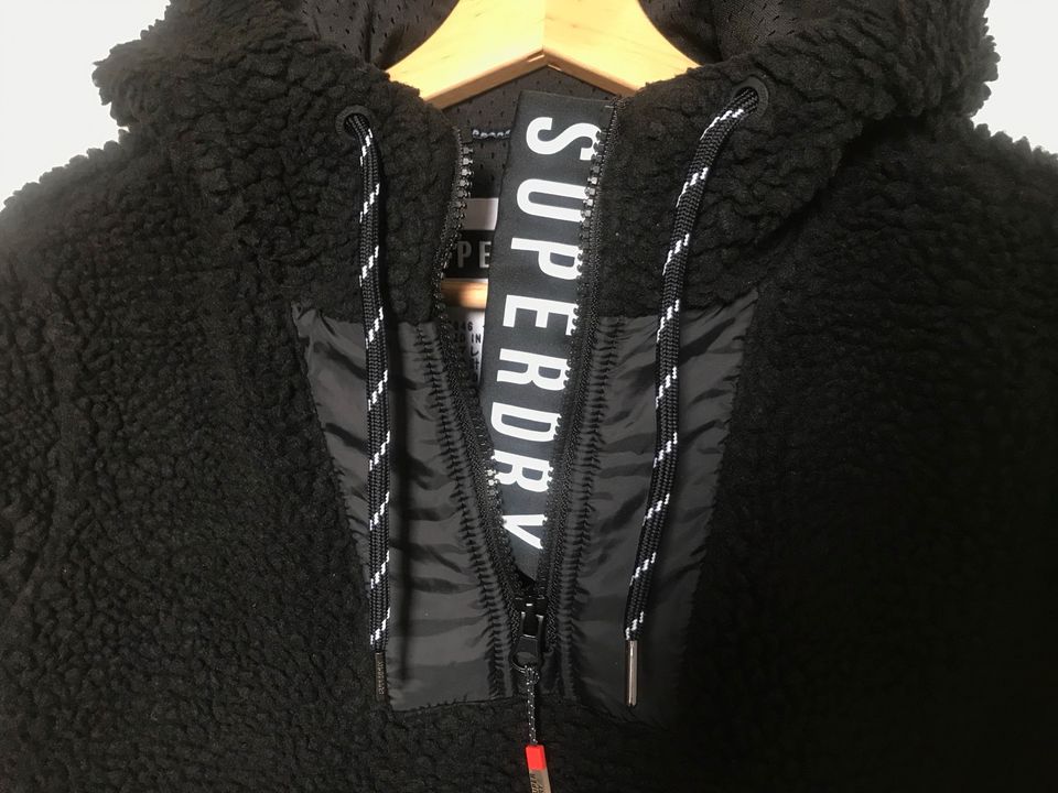 SUPERDRY Pullover Damen Größe S wie neu in Berlin