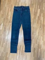 schwarze Jeans München - Trudering-Riem Vorschau