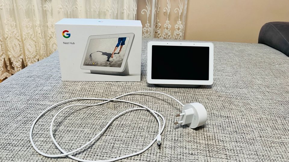 Defekt. Google Nest Hub 1. in Idar-Oberstein