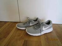 Nike  Tanjun  Sneaker.....Gr41......47€ Niedersachsen - Hildesheim Vorschau