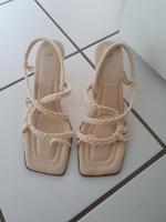 Sandalette Creme Essen - Essen-West Vorschau