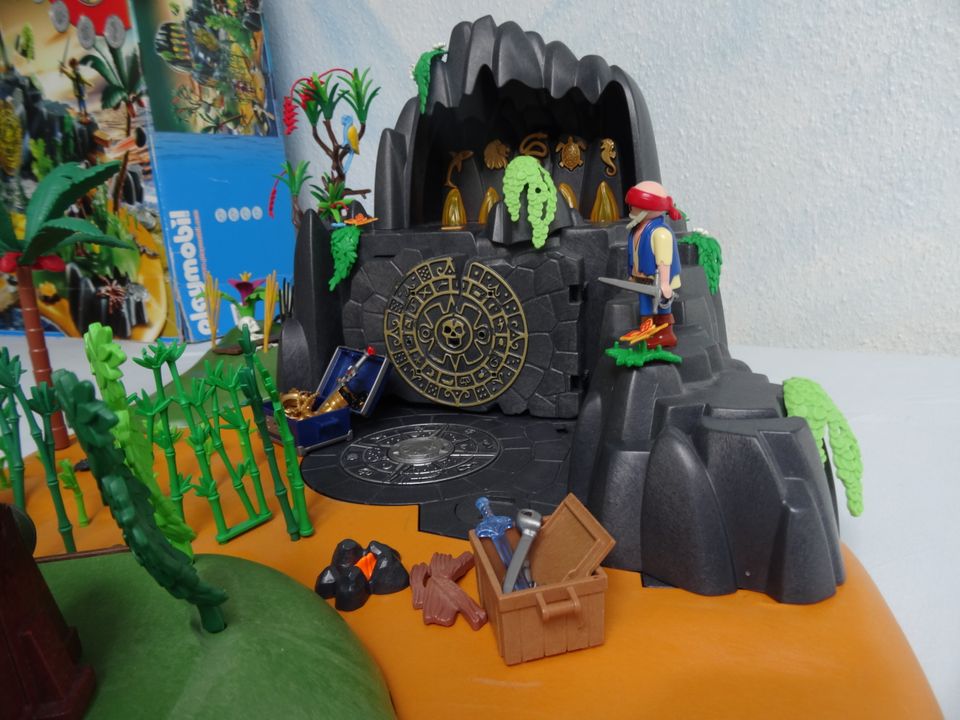 Playmobil Abendteuer Schatzinsel mit Piraten 5134 in Kirkel