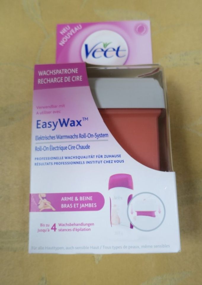 Veet EasyWax Elektrisches Warmwachsgerät / Warmwachsperlen in Nürnberg (Mittelfr)