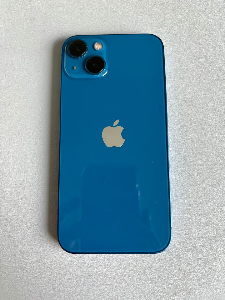 iPhone 13 | 128 GB, blau in Dortmund