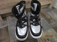 Caprice Stiefel Gr 7,5 Damen Winter Schuhe gefüttert Bayern - Landshut Vorschau