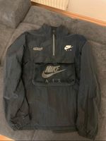 Nike Windbreaker Berlin - Lichtenberg Vorschau