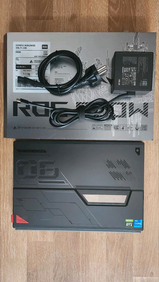 Asus Rog Flow Z13 Laptop Tablet - Intel i7 -  RTX 3050 - 16GB RAM in Berlin