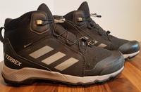 adidas Winterschuh/-stiefel Gr. 37,5 - Topzustand Niedersachsen - Nienstädt Vorschau