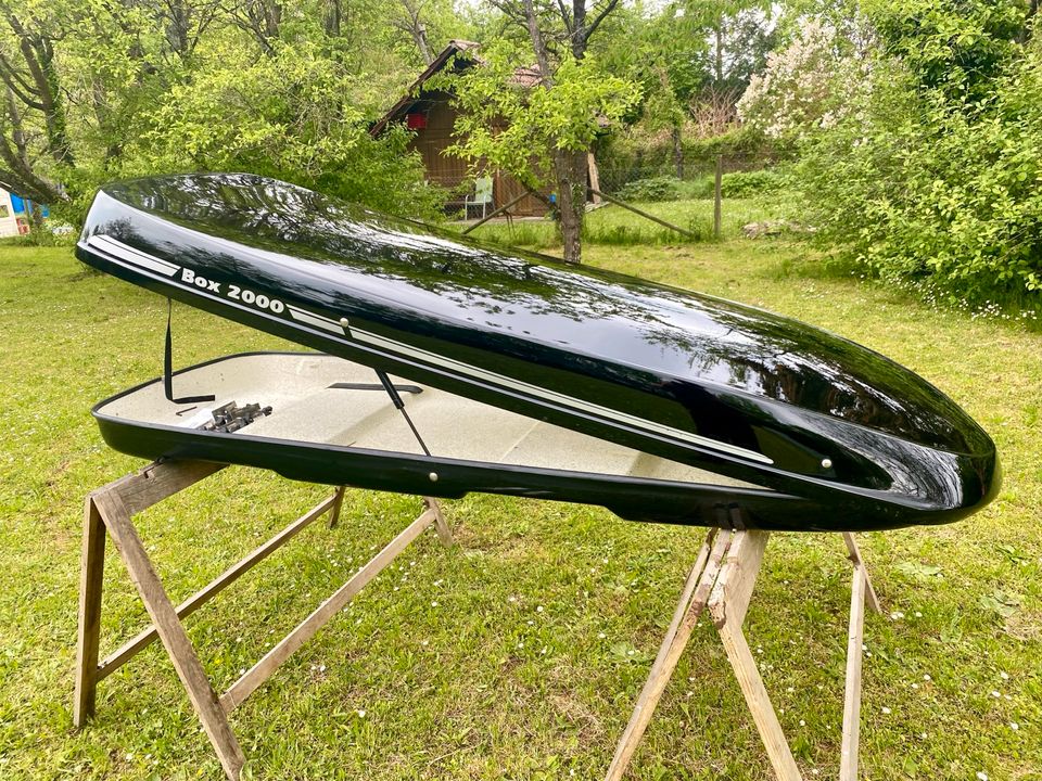 Dachbox- SurflineBox Black Shark - Die Flache in Mönsheim