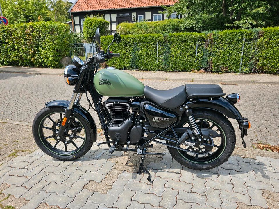 Royal Enfield Meteor 350ccm #Fireball #Grün #2024 #auf Lager /B&M in Goslar