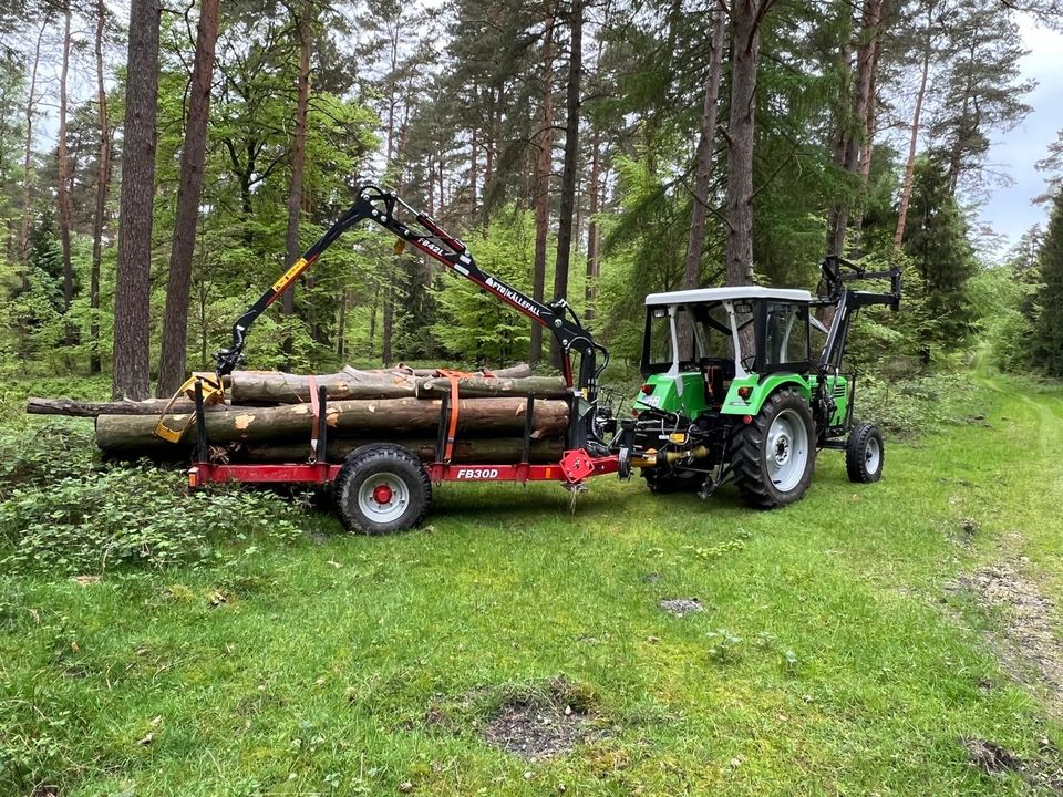 Rückewagen FTG Källefall FB30D+FB42L Kran in Schlettau