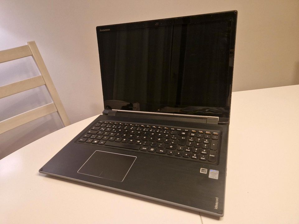 Lenovo Ideapad Flex 15 Zoll Laptop Notebook SSD in Schönefeld