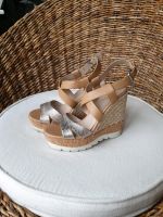 Sommer Schuhe Sandalen Gr. 37 BULLBOXER, MARCO TOZZI Plateau Hessen - Wetzlar Vorschau
