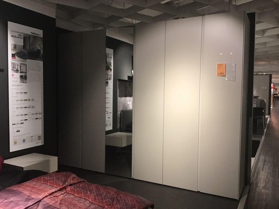 Hülsta Neo  komplett Schlafzimmer inkl kommode in Dreieich