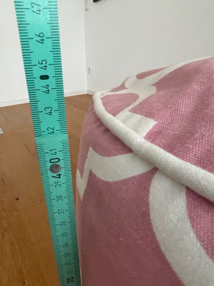 Pouf Sitzkissen Hocker ♥️Deko rose wie NEU♥️ in Ingolstadt