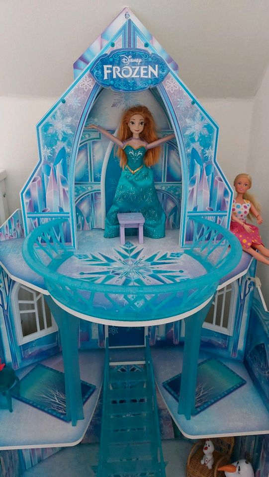 Elsa Schloss Barbie - Die Eiskönigin in Spelle