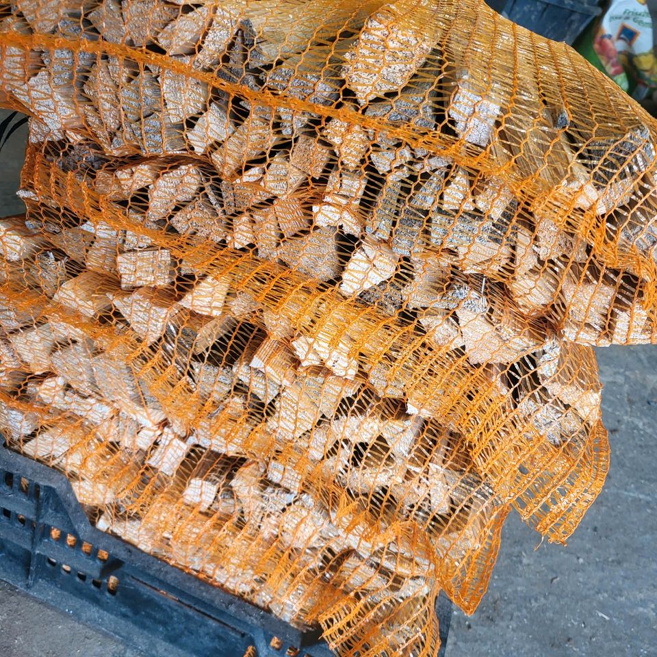 Brennholz/Feuerholz/Kaminholz/Lagerfeuerholz in Höchstadt