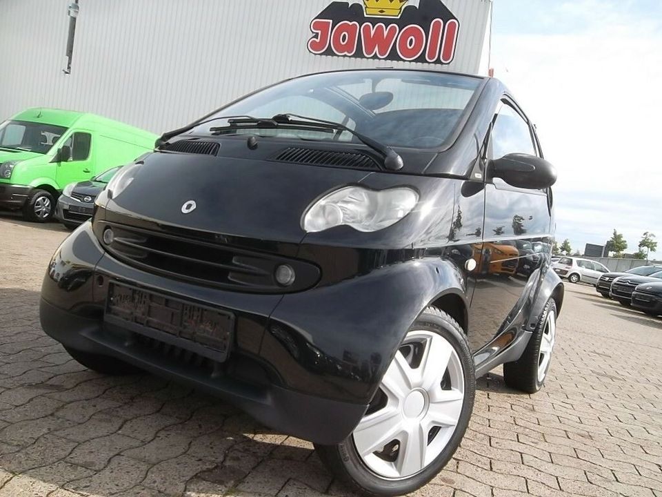 Smart ForTwo AUTOM CABRIO SERVO TÜV 10.25 ALU KLIMAANL in Garbsen