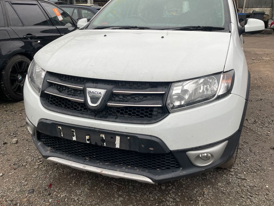 Schlachtfest Dacia Sandero ST Motorhaube Stoßstange tür motor sit in Dorsten