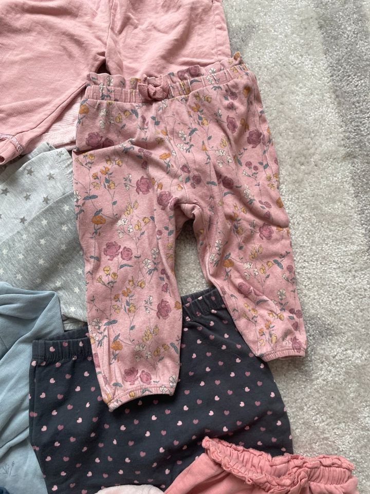 Mädchen Kleider Paket Steiff H&M Zara name it in Bielefeld