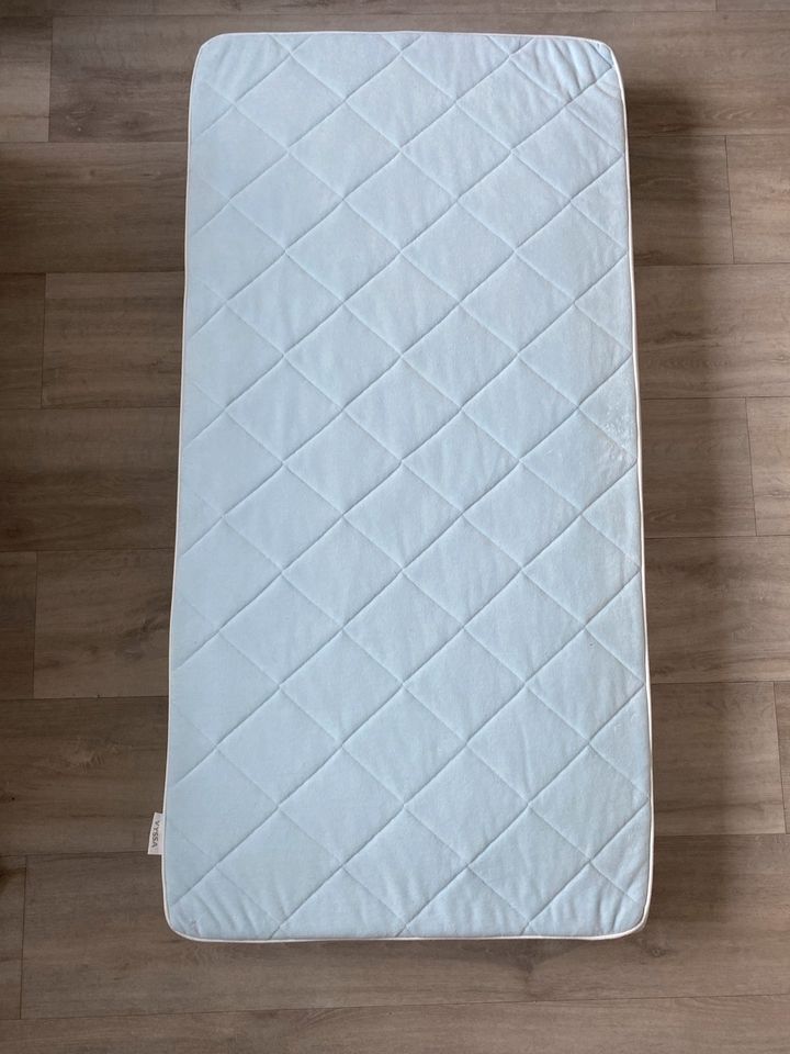 Babybett Matratze Vyssa Ikea Schaumstoff 60x120 in Greußen