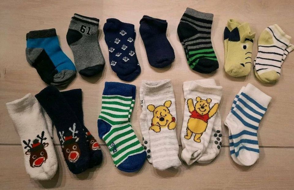 Socken Weihnachten Sneaker-Socken ABS 18-22 in Brandenburg -  Schönwalde-Glien | Babykleidung Größe 74 kaufen | eBay Kleinanzeigen ist  jetzt Kleinanzeigen