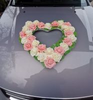 Wedding deco Hochzeitsdeko Autoschmuck Herz Peach Weiß Rosen Neu Nordrhein-Westfalen - Neunkirchen-Seelscheid Vorschau