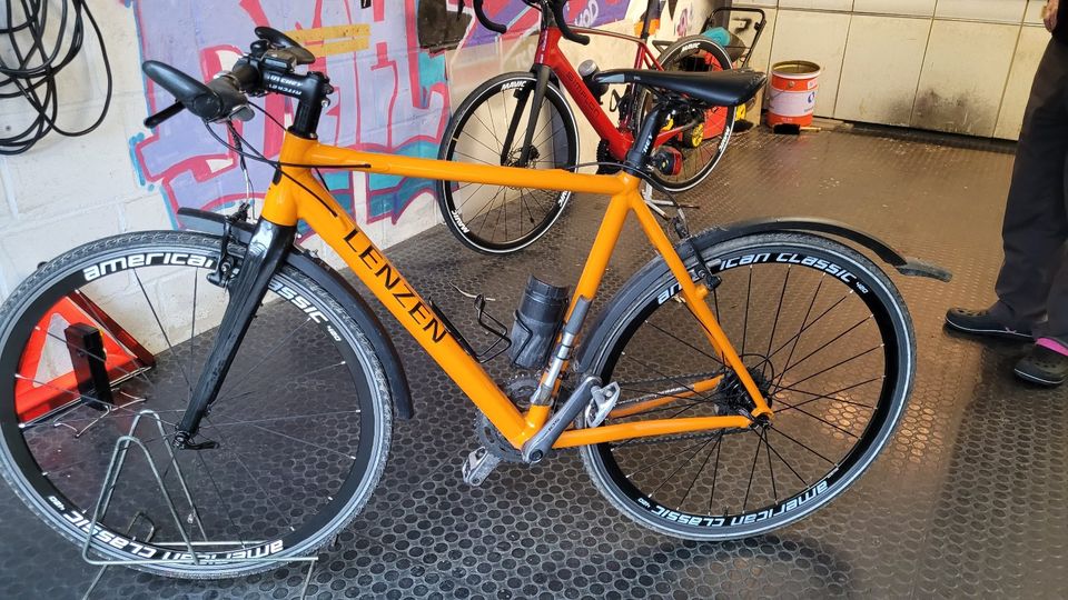 Crossrad Trekking Bike Lenzen RH 54 ca 7 Jahre alt in Aachen