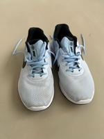 Sneakers Turnschuhe Nike 40,5 bzw. 7,5 Nordrhein-Westfalen - Königswinter Vorschau