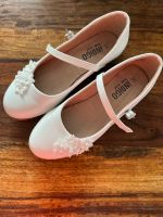 Kommunionsschuhe Ballerinas weiß, Leder wie neu, Schuhe Mädchen Nürnberg (Mittelfr) - Mitte Vorschau