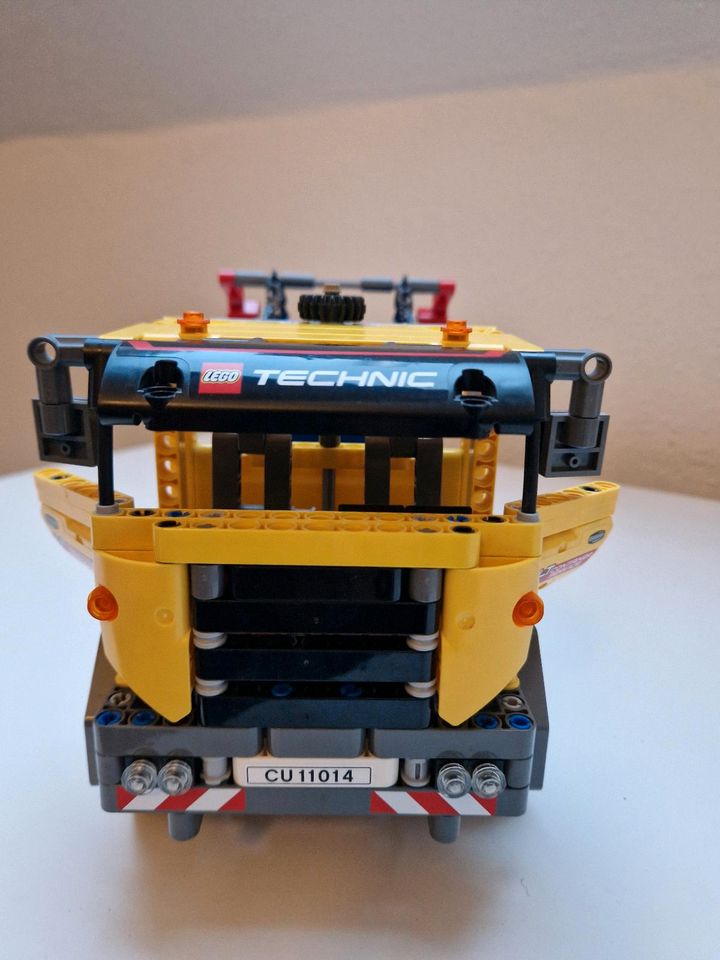 Lego Technik 8052 Container Truck in Essen