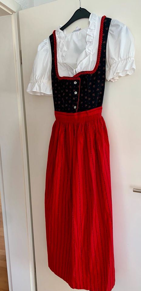 Gamsbock Dirndl lang Gr. 36 und Gr. 34 in Schwaikheim