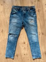 Zara Herren Jeans! Destroyed Look! Gr. 44! Nordrhein-Westfalen - Wesseling Vorschau