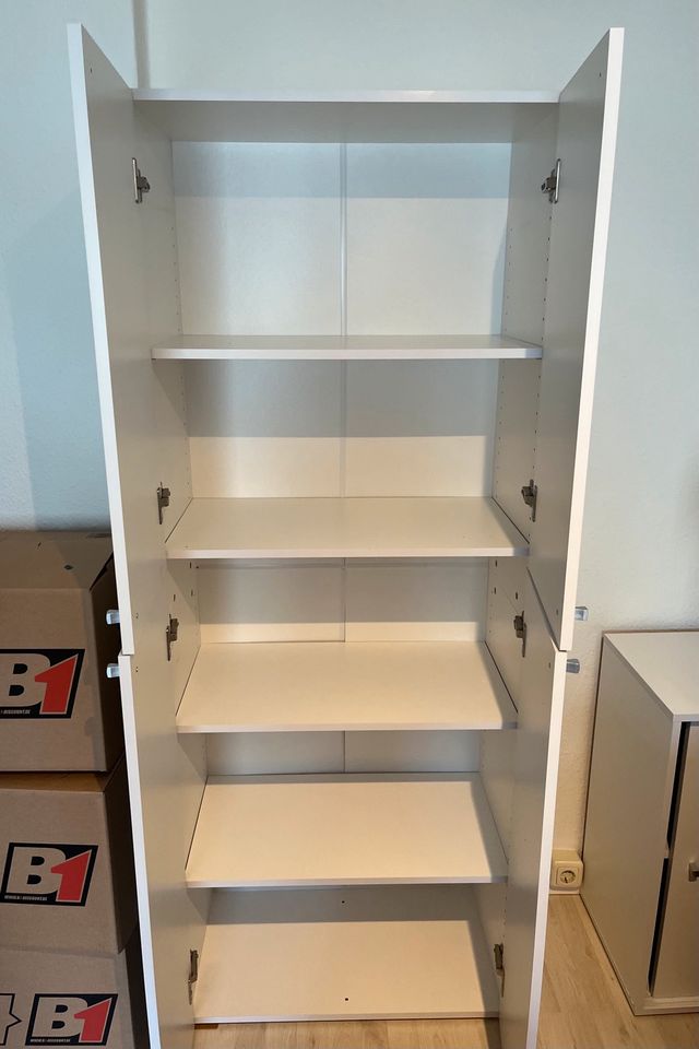 ❤️ UNBENUTZT Büroschrank 70x200x39 cm Ordnerschrank weiß ❤️ in Wolfen