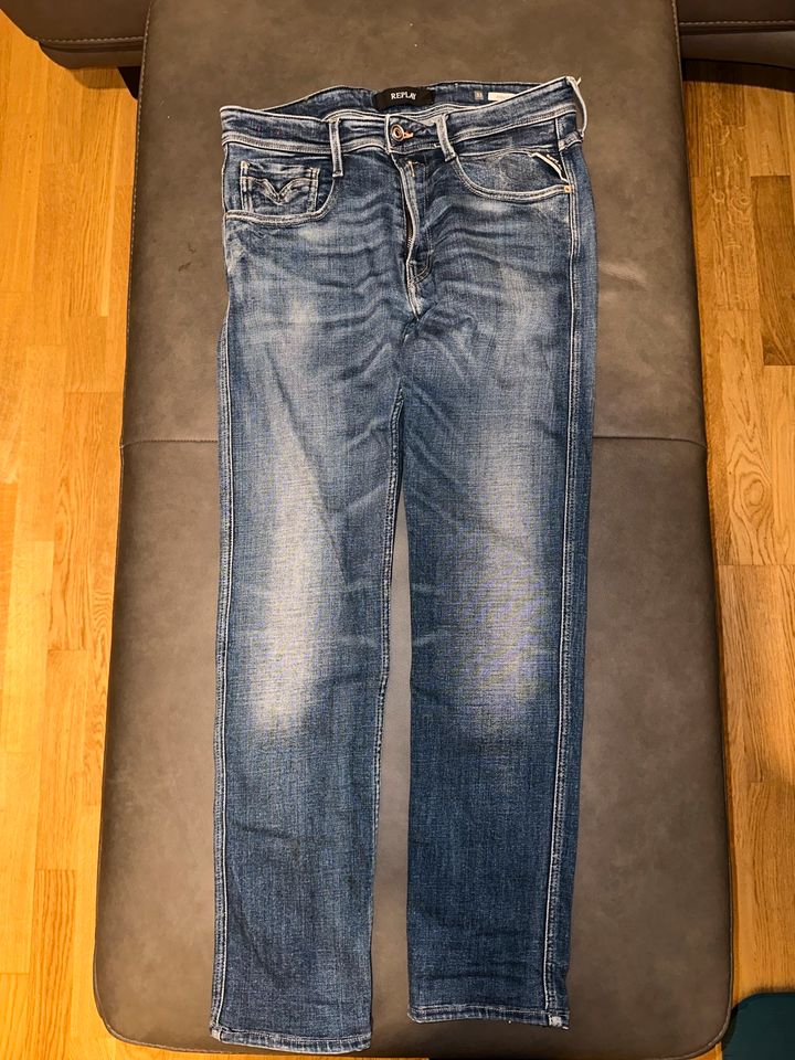 wNeu! Replay Anbass Hyperflex 33/30 Stretch Jeans in München