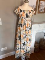 Kleid Maxikleid Gr. M schulterfrei Niedersachsen - Rastede Vorschau