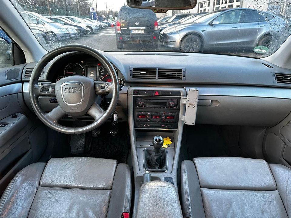 Audi A4 Avant 2.0 TDI in Bottrop