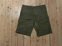 Grüne Lacoste Shorts Berlin - Treptow Vorschau