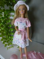 Mattel Barbie Puppe mit süßem Outfit   weiß / rose  TOP Bayern - Tiefenbach Kr Passau Vorschau