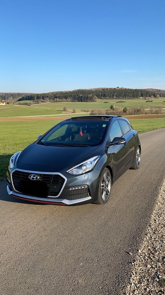 Hyundai i30 1,6 Turbo top Zustand in Trochtelfingen