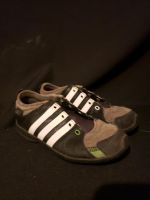 Adidas Fußballschuhe Adiboy gr 31 München - Berg-am-Laim Vorschau