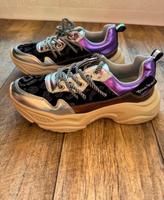 Damen Schuhe Sneakers von Young Spirit Gr.40 Sachsen - Kamenz Vorschau