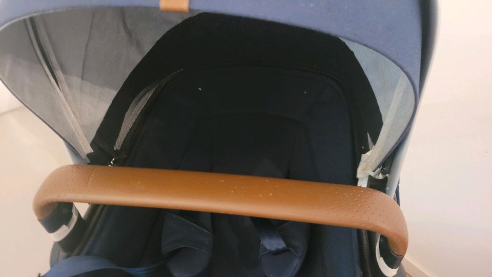 Joolz-Earth-Kinderwagen (Babywanne&Sportaufsatz) mit viel Zubehör in Köln